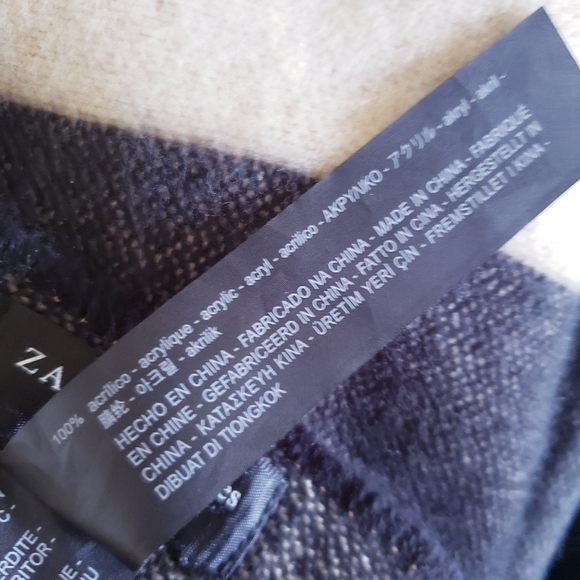 2/$45 ZARA Large Color Block Blanket Scarf - Picture 3 of 9